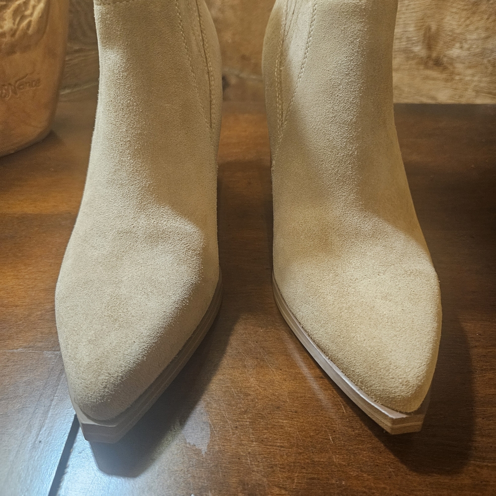 Marc Fisher Tan Ankle Booties - Picture 4 of 11